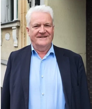 Michael Theis Michael Theis